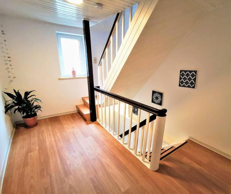 Fachwerkhaus Mitten In Der Altstadt - Ferien In Rotenburg Rotenburg an der Fulda Ngoại thất bức ảnh